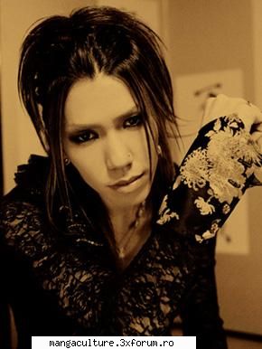 nume : aoi 
nume adevarat : shiroyama yuu 
data nasterii : 20-1-1979 
locul nasterii : mie. 
zodie: